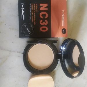 Mac Compact Powder NC30 Brand New