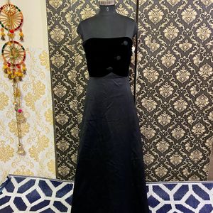 Classy Black Tube  Gown