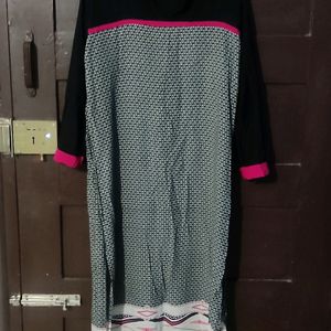 A Beautiful Black Kurti