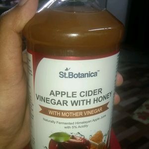 Apple cider vinegar with honey