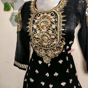 Black Anarkali with Churidar 🐈‍⬛🖤