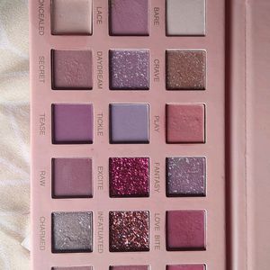 Nude Eyeshadow Palette