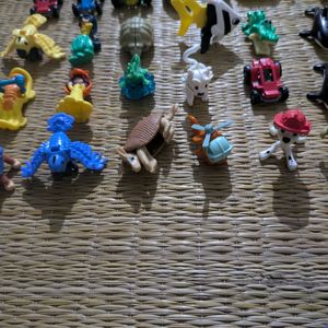 Miniature Kinder Toys