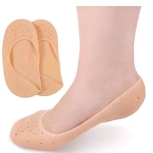 Anti Crack Full Length Stretchable Sillicon Socks