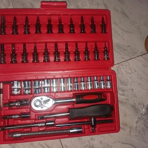 Screwdrivers And Socet Set New