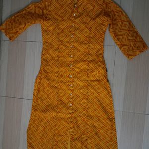 Yellow Printed Straight Kurti