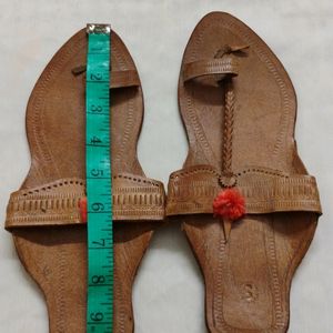 Kolhapuri Chappal For Women Haand Stitched