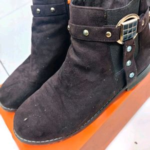 Suede Type Boots Size 40...used