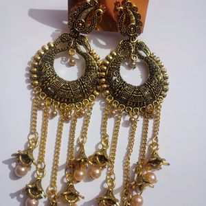 Beautiful Golden Party Earrings