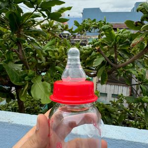 Baby Glass Feeding Bottle (125ml)