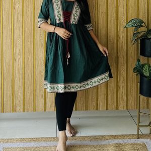 Gamthi Cotton With Ajrak Panel Border Top