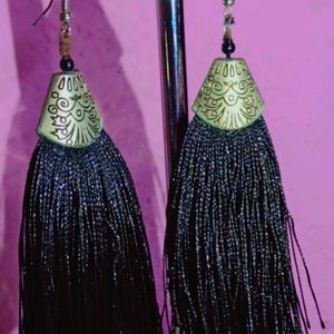 Black Tassel