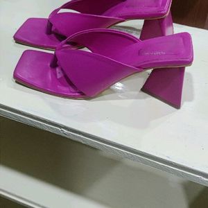 Shoetopia Pink Heels