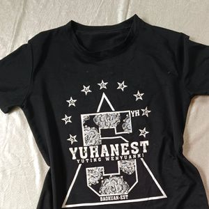 Yuhanest Tshirt