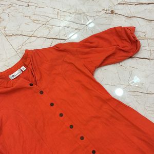 an A line kurti with 2 pockets