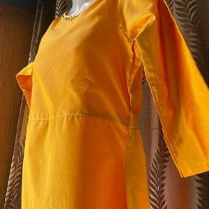 Mustard Yellow Taffeta Silk Kurta Pant Set