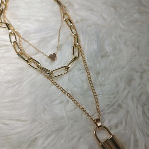 3 Layered golden chain necklace