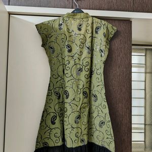 Pretty Green Kurthi