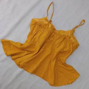 New Cute Mustard Bralatte Crop Top