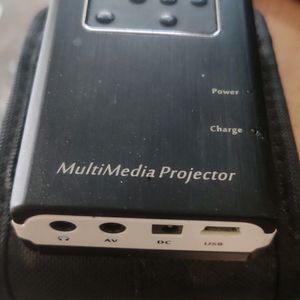 Multimedia Projector .Small