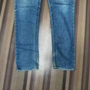 Z-33 Size 30 Slim Fit Women Denim Jeans