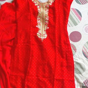 Suit set with dupatta