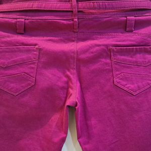 Girl's skinny purple jeans