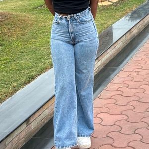 Straight Fit Jeans