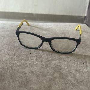 Branded &stylish Men Spects