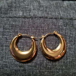 4 Pairs Of Earrings For Declutter2