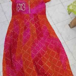 Gota Patti Work Bandhej Gown With Lining