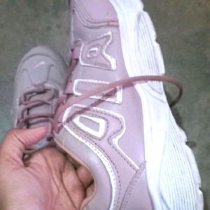 Sneakers For Women