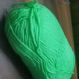 Good Quality Soft Green Yarn (100% Acrylic)