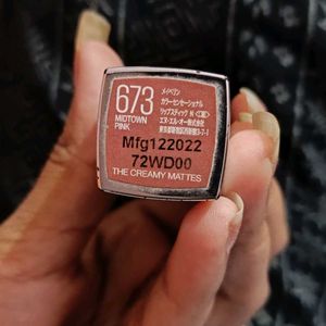 Maybelline Newyork Lipstick - 673 Midtown Pink