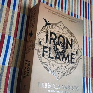 Iron Flame By Rebecca Yarros