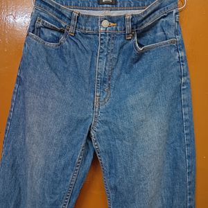 High Waist Straight Fit Jeans