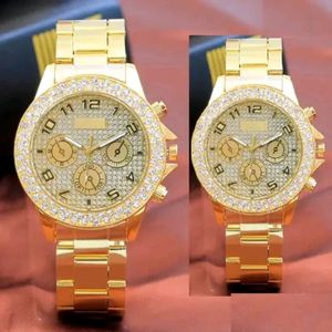 Couple Watches For Lovers Diamond and Golden Plate