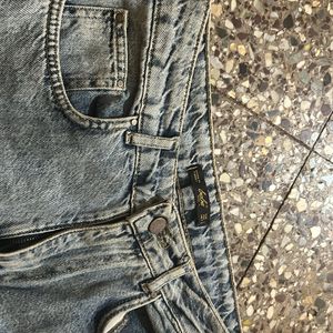 Cargo Jeans