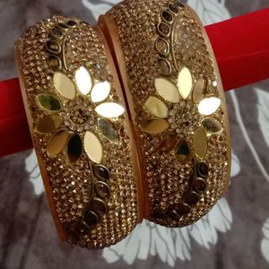 Middle Bangles