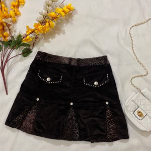 Aesthetic Mini Skirt 🤎