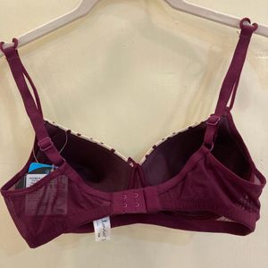 Clovia Lightly Padded Bra