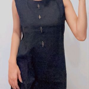 Black Tunic With Shrug