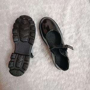 Korean Style Black Babydoll Loafers 🎀