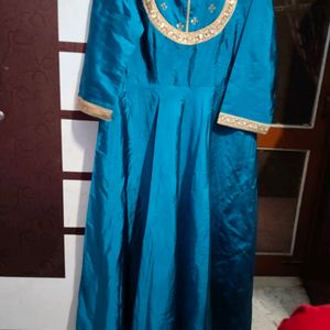 Beautiful Anarkali Kurti With Purse