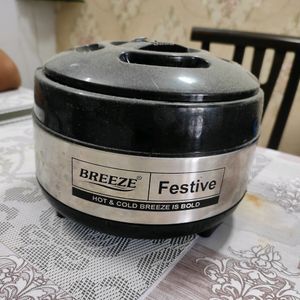 Steel Casserole With Handle