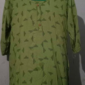 Short Kurti