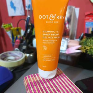 DOT & KEY Face WASH