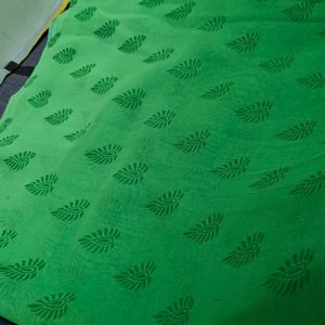 Green Multicolored Printed Saree