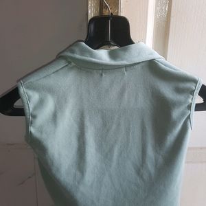 Green  Crop Top With Colar