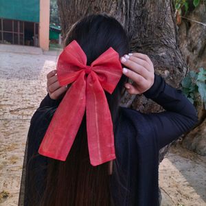 Bow Pin